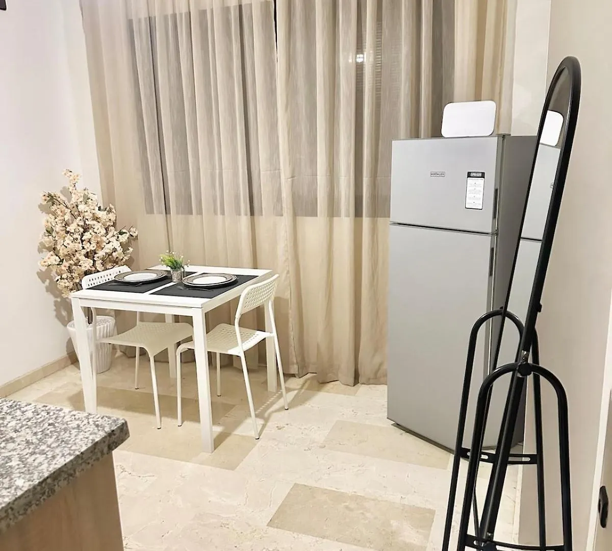 Jolie Studio Modern Gueliz Hivernage Марракеш