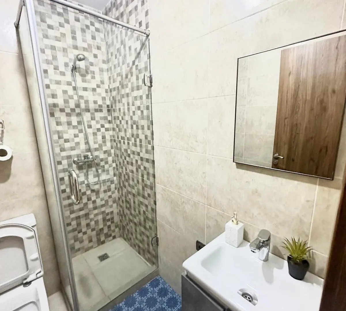 Jolie Studio Modern Gueliz Hivernage Marrakesh Apartment